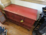 Lane Sweetheart Chest