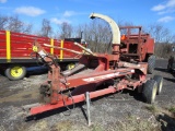 Gehl T/A Chopper w/2x Corn Head