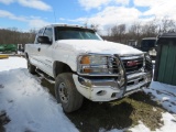 2004 GMC Super Cab Pickup Truck