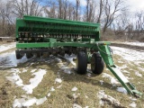 JD 750 No Till Drill w/Grass Seeder & Dolly Wheel