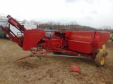 NH 276 Baler w/Thrower