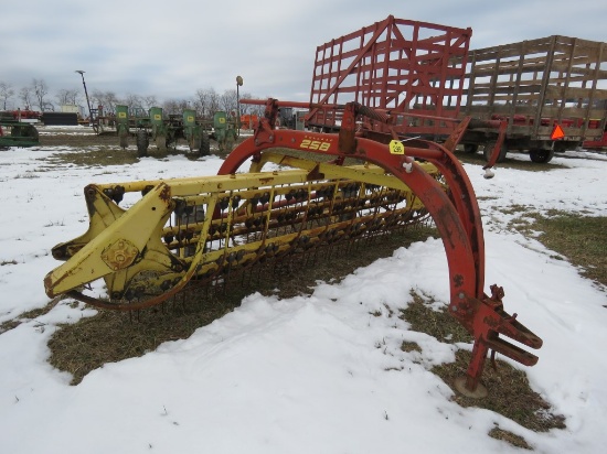 NH 258 Hay Rake