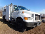 2005 Ford F750 Truck w/6ft Dump Box & Tool Boxes