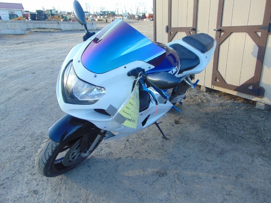 2002 Suzuki Crotch Rocket