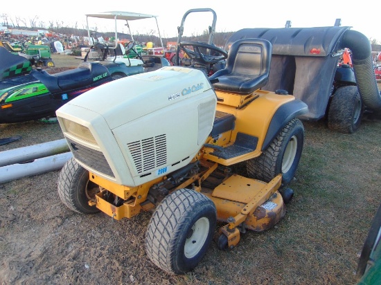 CC Z086 lawn tractor w/54in deck