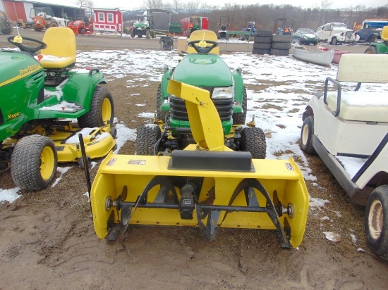 JD X748 Lawn Tractor w/ 47in snow blower & 48in deck