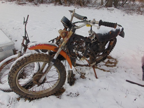 2 Motorcycle Frames