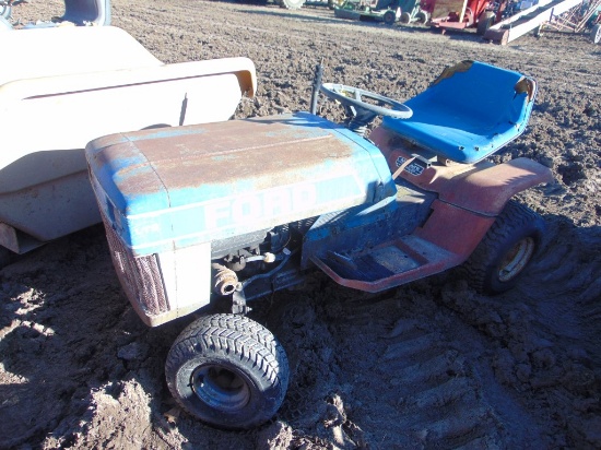 Ford LT8 lawn tractor