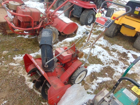 Toro 22in walk behind snow blower