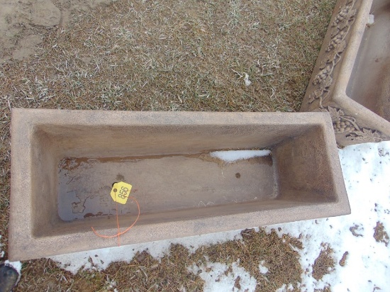 Concrete flower pot