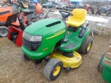 JD L100 lawn tractor w/42in deck