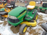 JD LA130 Lawn Tractor w/48inch Deck