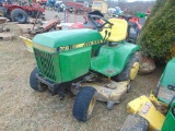 JD 318 lawn tractor w/48in deck
