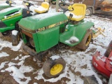 JD 318 Lawn Tractor w/Deck