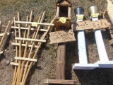 Log Cabin Inn Birdhouse Post