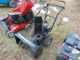 Poulan 24in snowblower