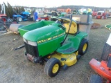 JD LX176 lawn tractor w/38in deck and bagger