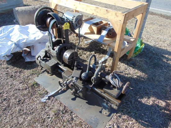 Delta metal leath w/ stand and tooling