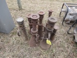 8 Screw jacks