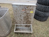 Hog feeder
