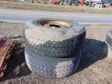 2 tires and rims 425/65R22.5