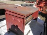 1000lb Tarter Creep Feeder