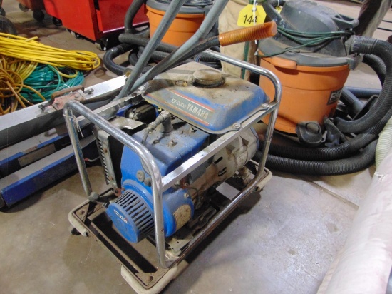 Yahama EF2000 Generator