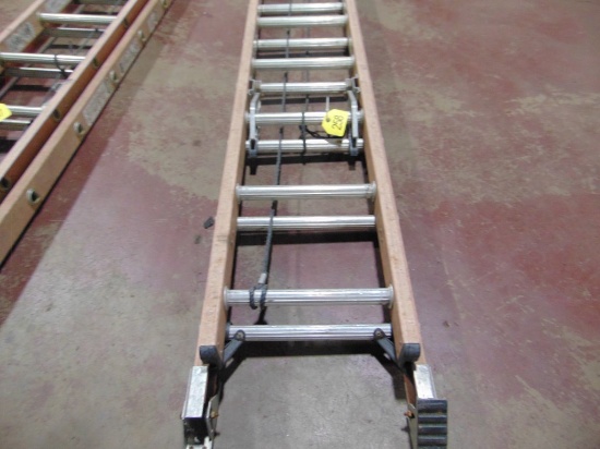 Werner 24ft Fiberglass Extra Heavy Duty Extension Ladder