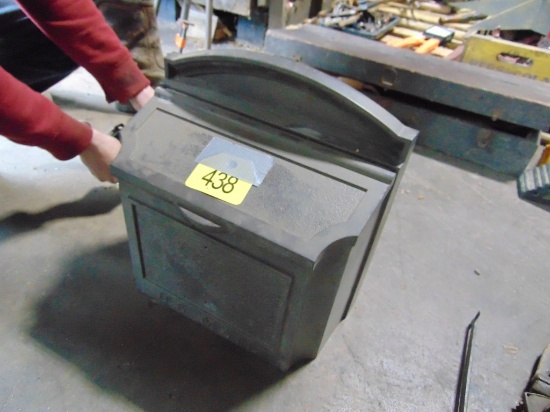 US Mailbox