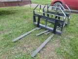QT 2000lb Pallet Forks