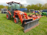 Kubota B3350 Compact Tracotr w/LA 534 Loader & Snowplow