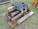 12.7 Detroit Front Cover & Trailer Jacks
