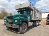 1999 Mack RD6885 Tri Axle Dump Truck