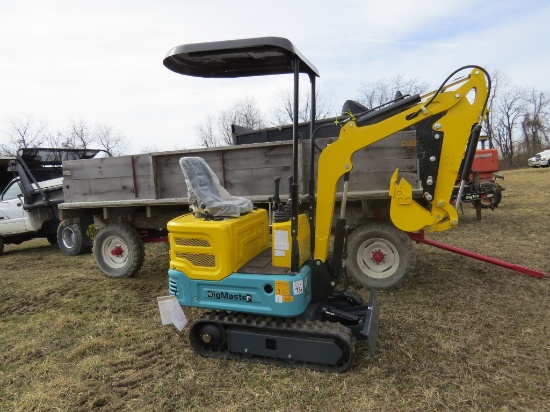 Big Master DM100 Mini Excavator