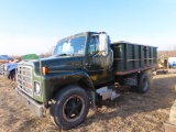 1987 Int S1600 S/A Truck w/Dump Box