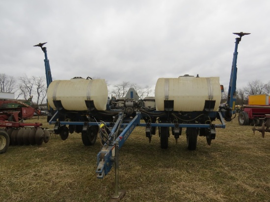 Kinze 3000 6x Corn Planter