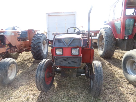 Belarus 2011 Tractor