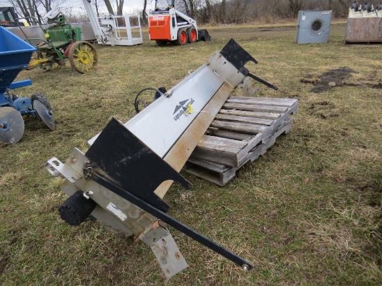 Swenson 8' Tailgate Spreader