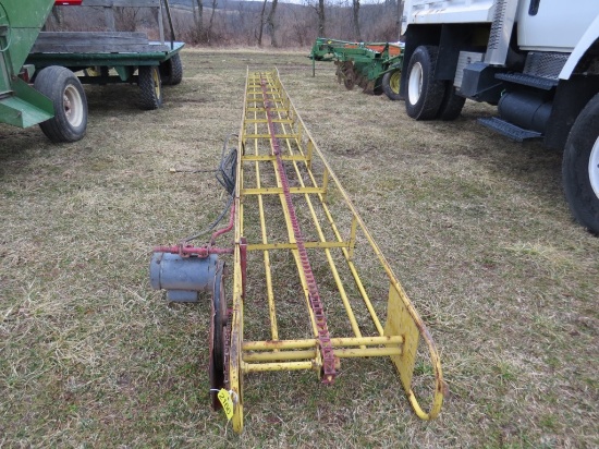 NH 32' Skeleton Elevator