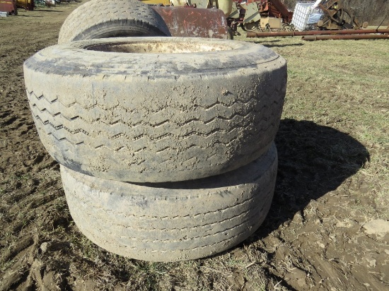 (2) 385/65R22.5 Tires and Rims