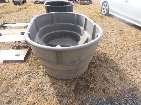 150gal Rubbermaid Water Trough