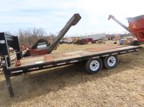 2015 Holmes Gooseneck Trailer