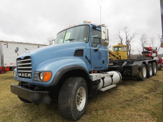 2006 Mack Granite Roll Off Truck