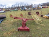3pth 4wheel Rake w/Extras