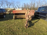 NH 276 Hayliner Square Baler