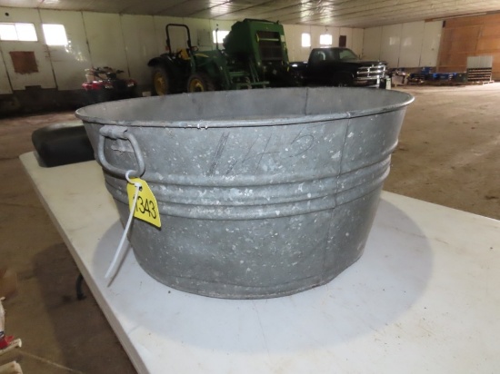 Galvenized Wash Tub