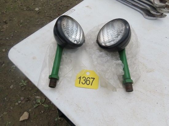 (2) JD NEW 520-730 Lights SOLD AS ONE LOT