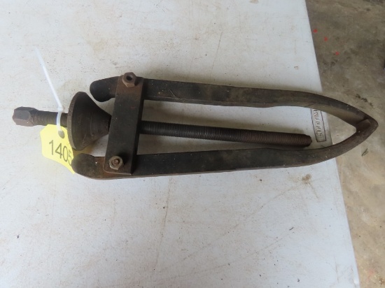 Large Puller