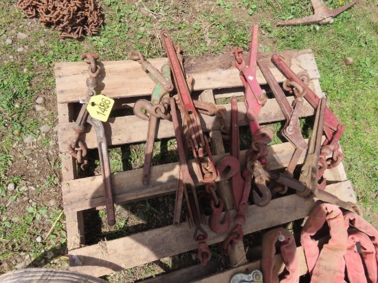 Lot of Chain Binders