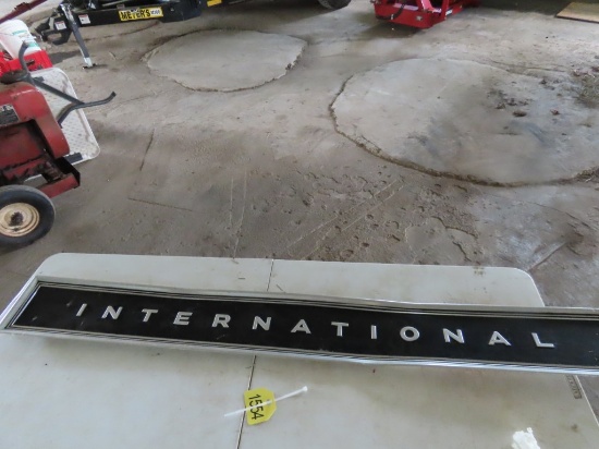 7 1/2" x 64" International Sign